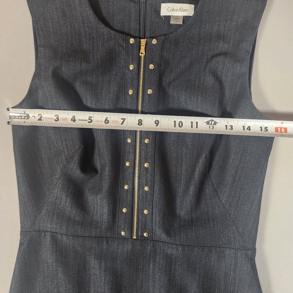 Calvin Klein Denim Sheath Dress Gold Zip Studded Size 6 Stretch - Picture 5 of 8